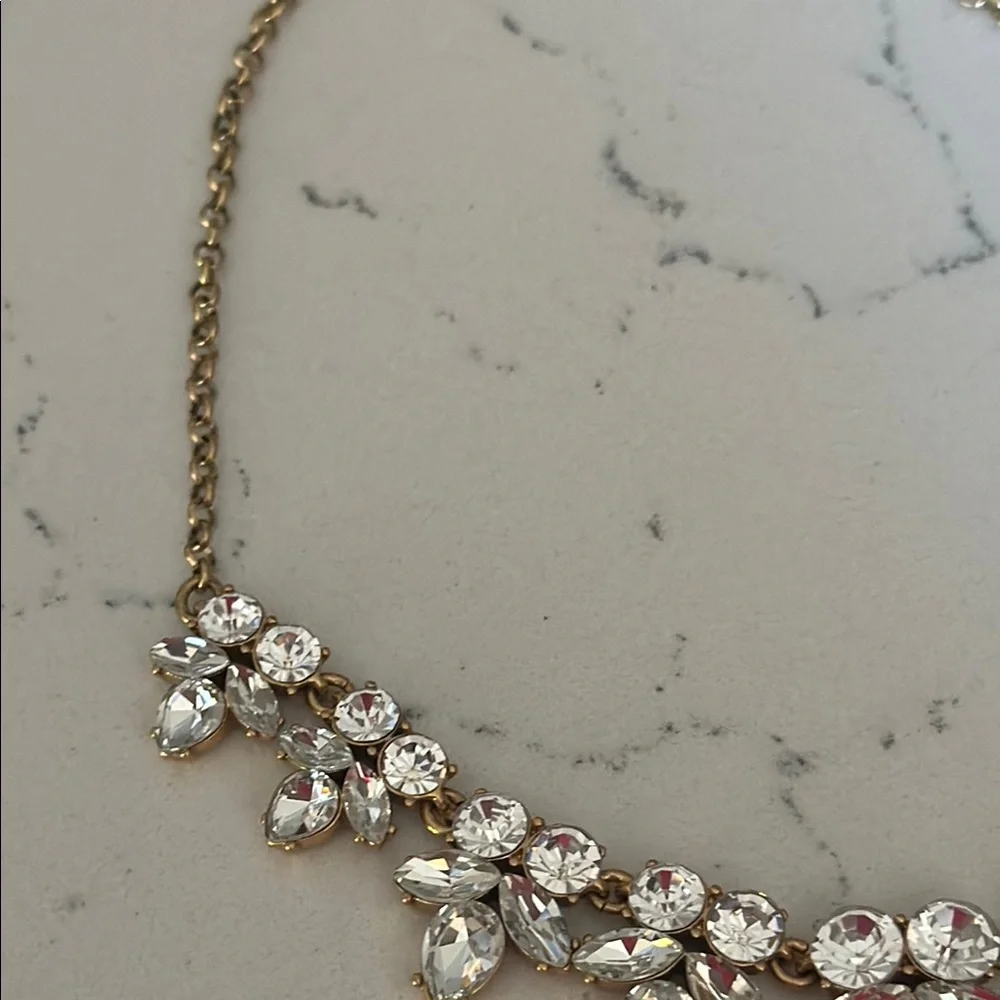 J. Crew Women's Fashion Jewelry Gold Crystal Necklace OS EUC - Picture 4 of 11